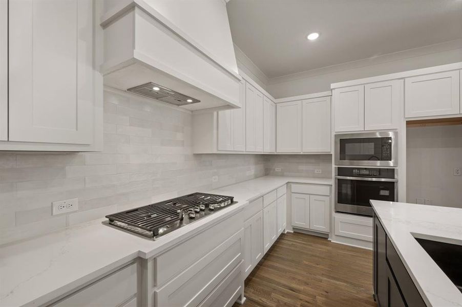 Furnished interior view inside a new home in Parks of Aledo, Aledo (Image 9). Furnished interior view inside a new home in Parks of Aledo, Aledo (Image 9).