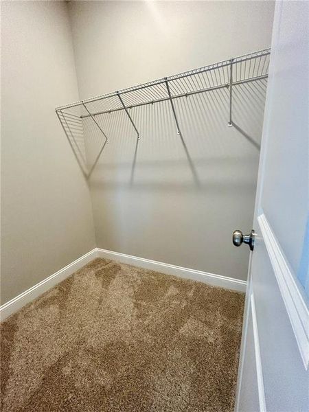 Spacious, unfurnished interior of a new home in , Atlanta (Image 35).