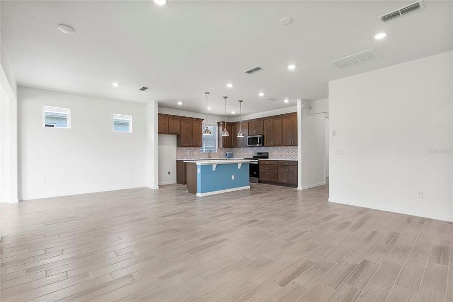 gorgeous porcelain tile