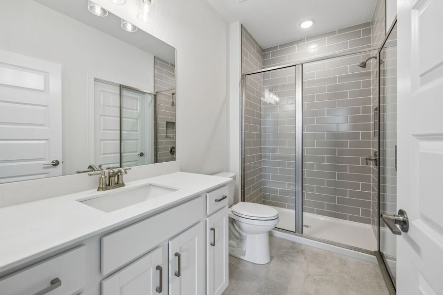 Furnished interior view inside a new home in Del Webb Barton Village, Lebanon (Image 39).