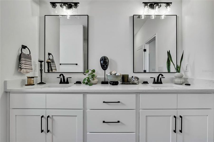 Close-up of interior finishes inside a home in , Weeki Wachee (Image 22). Close-up of interior finishes inside a home in , Weeki Wachee (Image 22).
