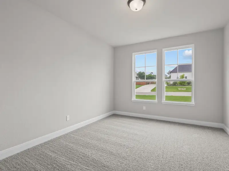 Spacious, unfurnished interior of a new home in Potranco Oaks, Castroville (Image 46). Spacious, unfurnished interior of a new home in Potranco Oaks, Castroville (Image 46).
