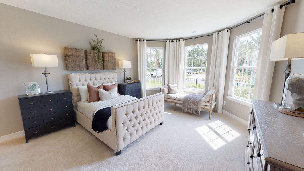 Secondary bedroom with bay window