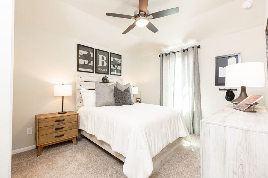 Representative furnished interior of a home built from the Teton by Beazer Homes in Sunrise Cove, Texas City (Image 9).