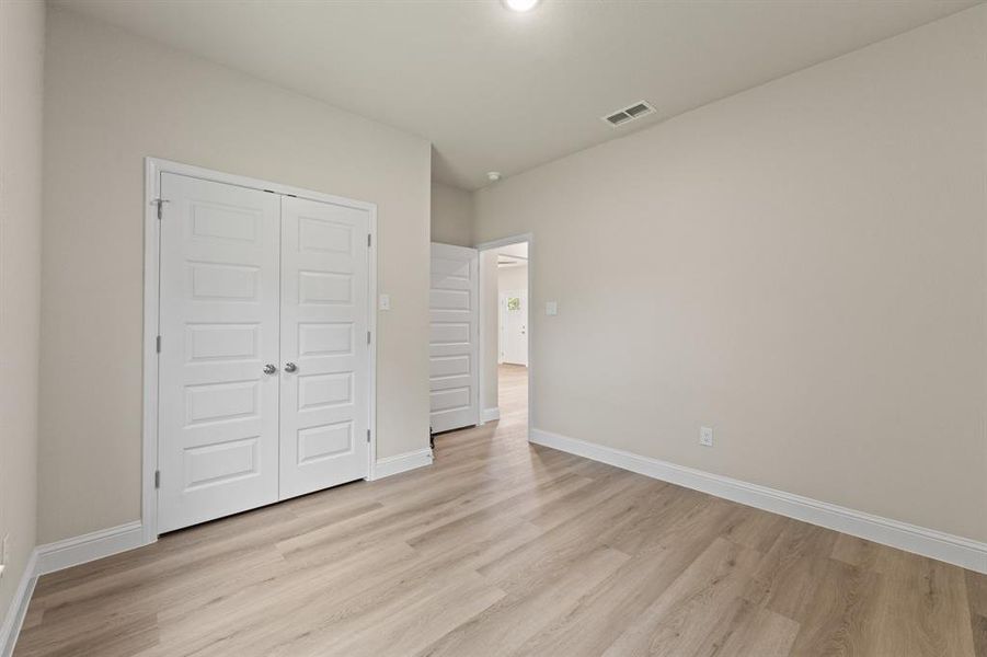 Spacious, unfurnished interior of a new home in , Cleburne (Image 38). Spacious, unfurnished interior of a new home in , Cleburne (Image 38).