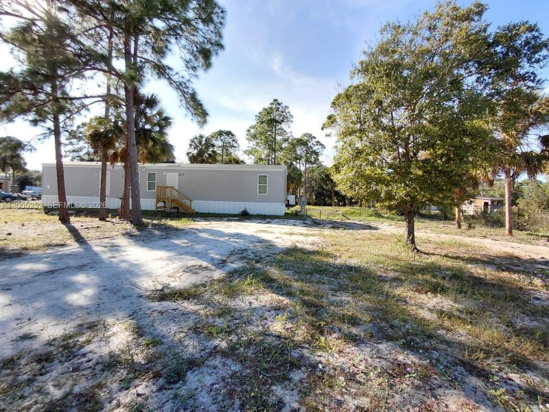 Natural landscape and outdoor views near  in Clewiston (Image 20).