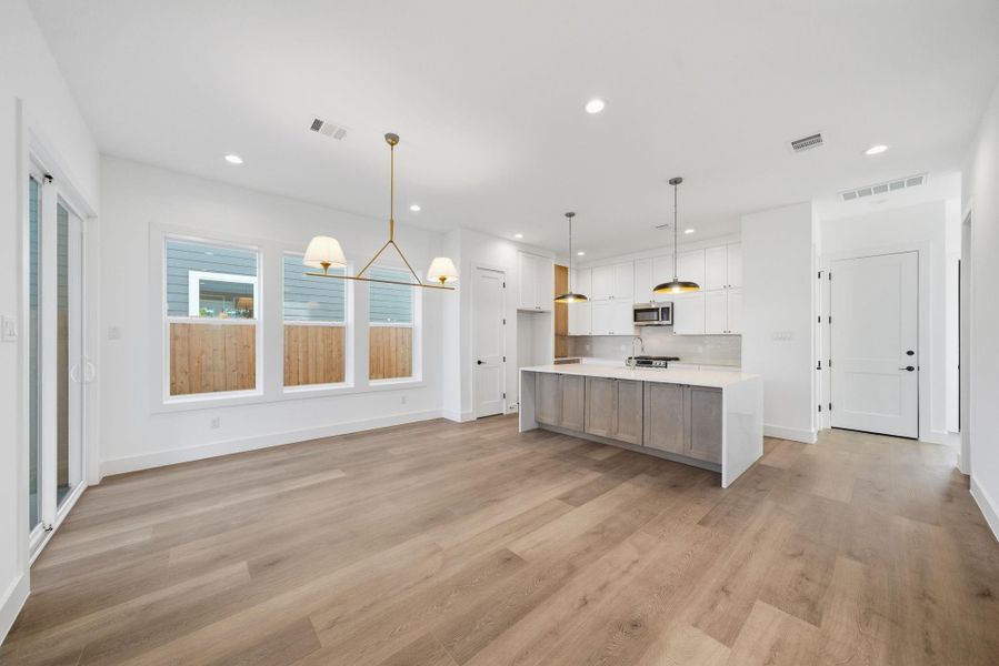 Spacious, unfurnished interior of a new home in , Houston (Image 33). Spacious, unfurnished interior of a new home in , Houston (Image 33).
