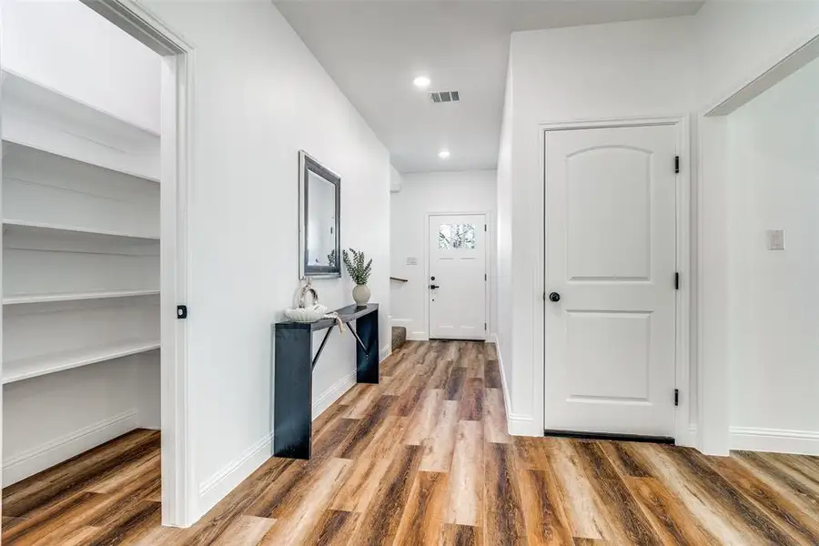Furnished interior view inside a new home in , Granbury (Image 5).
