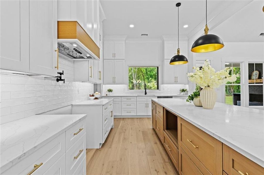 Furnished interior view inside a new home in , Monroe (Image 11).