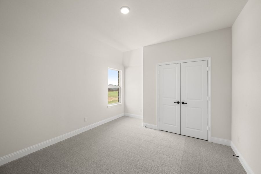 Spacious, unfurnished interior of a new home in Mockingbird Hills, Joshua (Image 32).