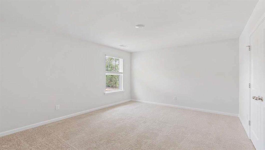 Spacious, unfurnished interior of a new home in Sherwood Manor, South Fulton (Image 13). Spacious, unfurnished interior of a new home in Sherwood Manor, South Fulton (Image 13).
