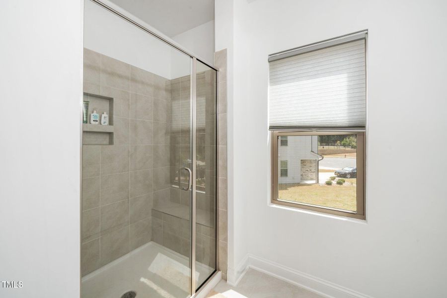 24-web-or-mls-2129 Mars Hill (20 of 27)