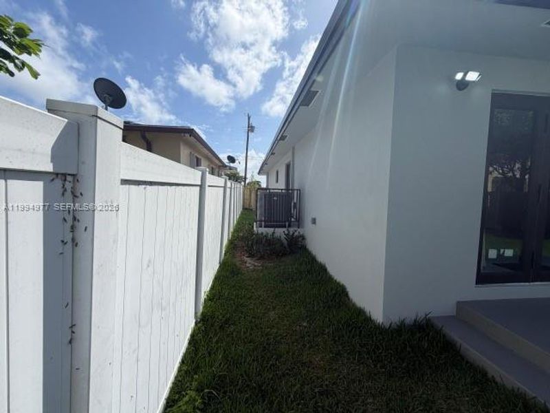 Exterior details and patio area of a home in , Hallandale Beach (Image 19).