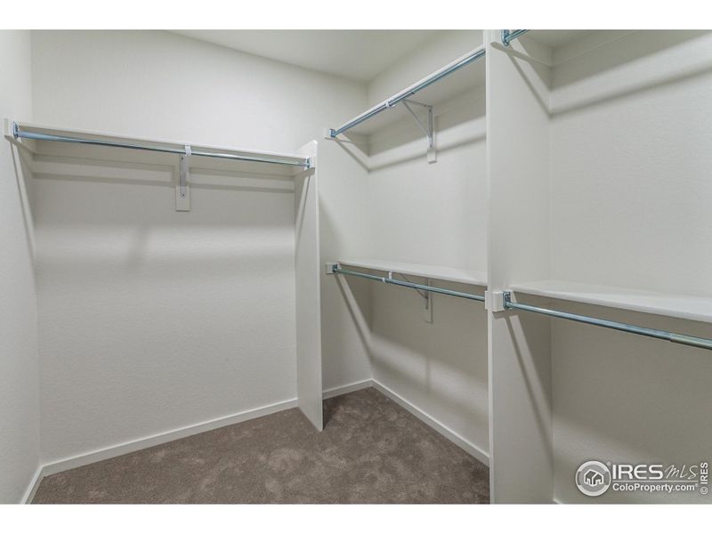 MASTER BEDROOM WALK IN CLOSET
