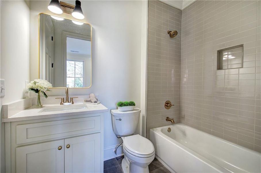 Furnished interior view inside a new home in , Cartersville (Image 17).