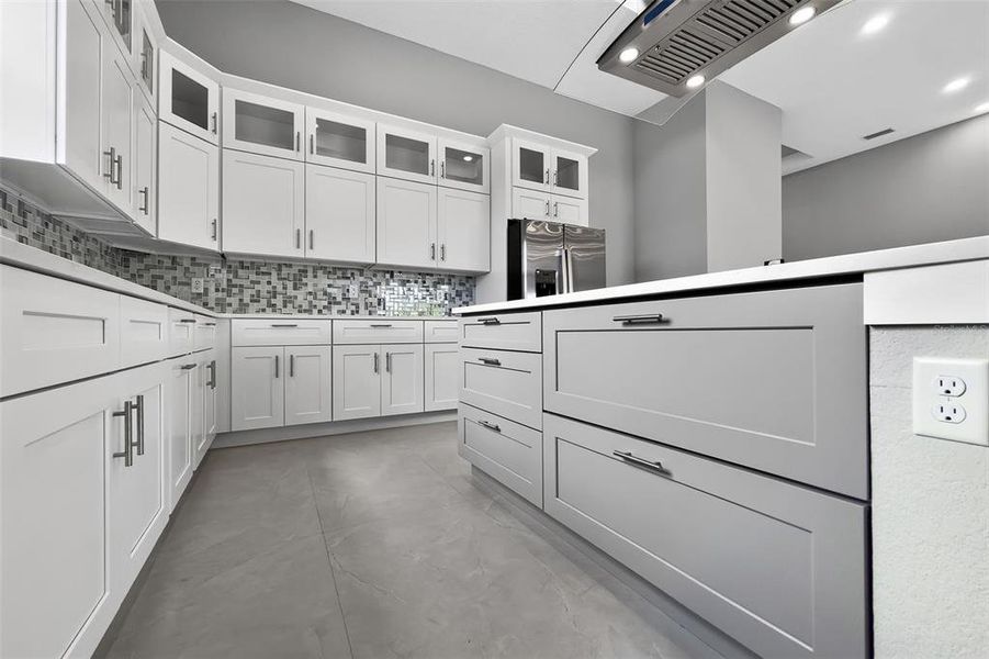 Furnished interior view inside a new home in , Port Charlotte (Image 10).