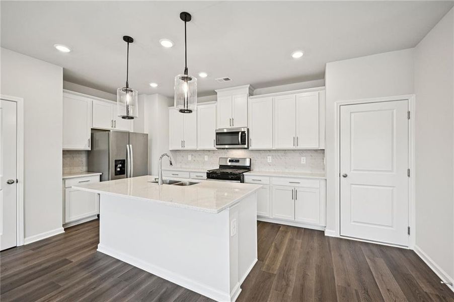 Furnished interior view inside a new home in Avalon - Reserve Series, Conyers (Image 12). Furnished interior view inside a new home in Avalon - Reserve Series, Conyers (Image 12).