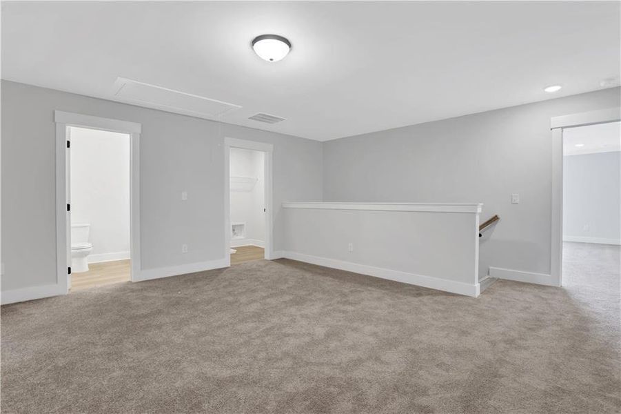 Spacious, unfurnished interior of a new home in , Dawsonville (Image 36).