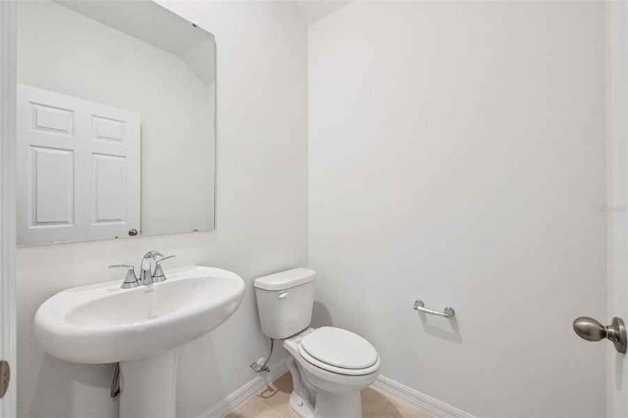 Furnished interior view inside a new home in The Meadow at Crossprairie Bungalows, St. Cloud (Image 9).