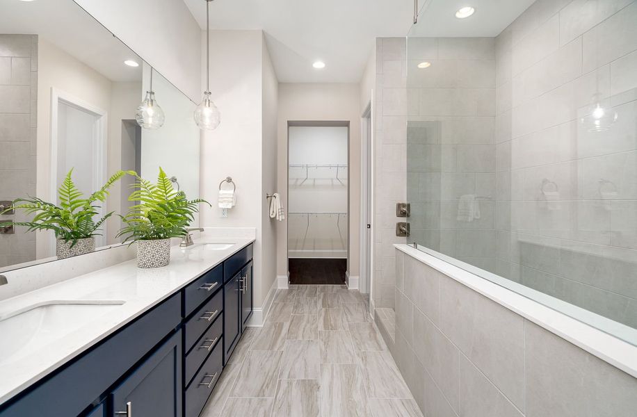 Representative furnished interior of a home built from the Bethpage by Greybrook Homes in Edmunds Farm, Clover (Image 5).