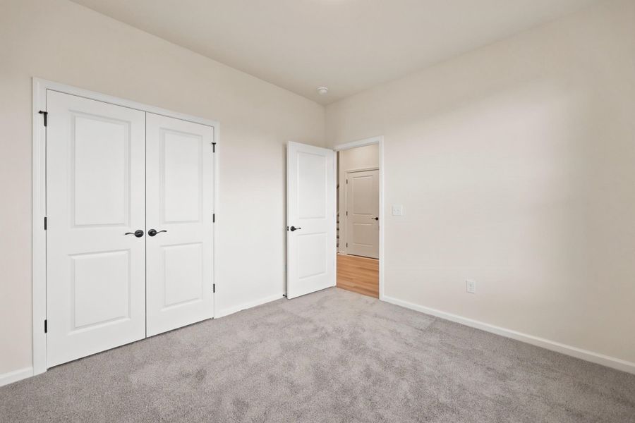 Spacious, unfurnished interior of a new home in Oak Grove, Conway (Image 15).