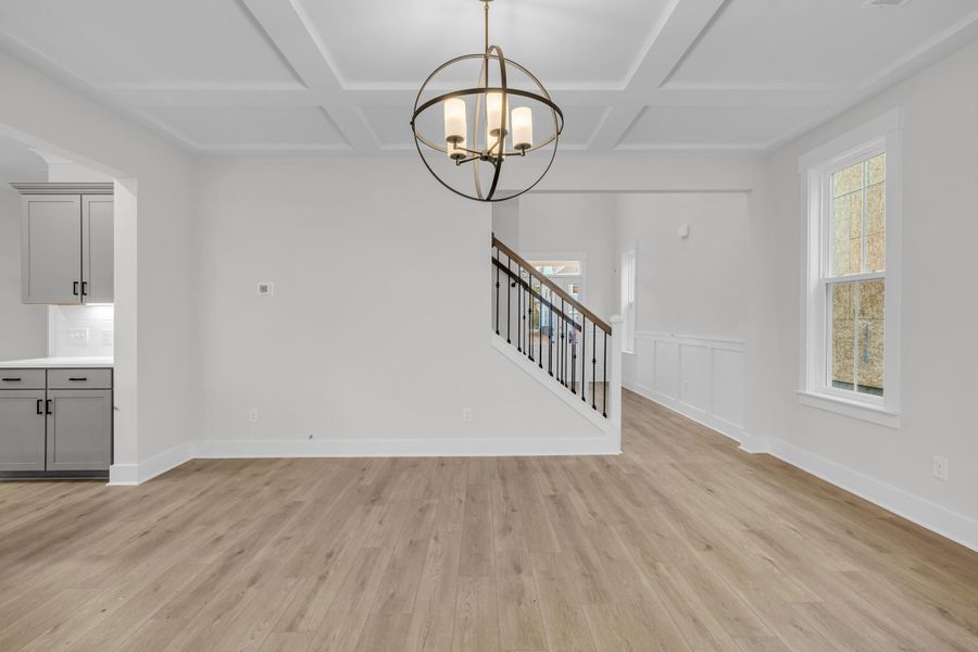 Spacious, unfurnished interior of a new home in Hewing Farms, Summerville (Image 24).