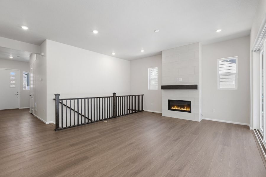 Spacious, unfurnished interior of a new home in The Manors Collection at Golden Overlook, Golden (Image 9).