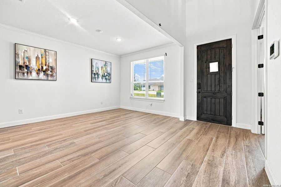 Spacious, unfurnished interior of a new home in Everly Estates, San Antonio (Image 24). Spacious, unfurnished interior of a new home in Everly Estates, San Antonio (Image 24).