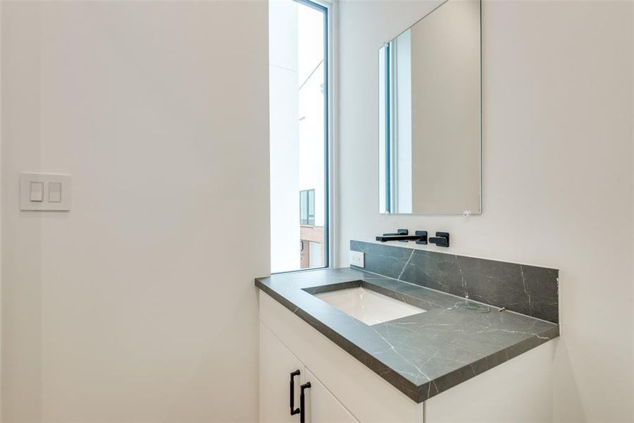 Furnished interior view inside a new home in , Dallas (Image 7).