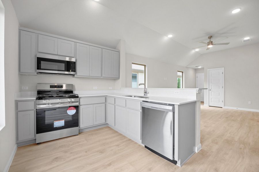 Furnished interior view inside a new home in Trinity Ranch, Elgin (Image 7).
