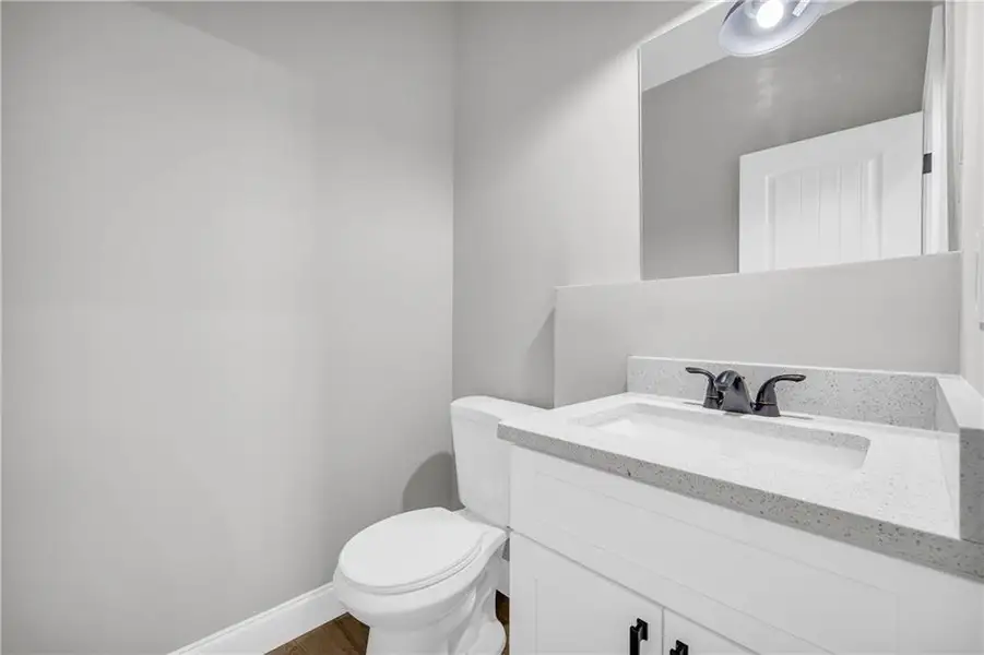 Furnished interior view inside a new home in , Franklin Springs (Image 14).