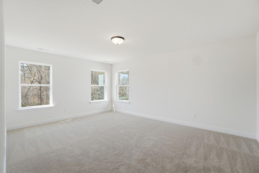Spacious, unfurnished interior of a new home in Ashton Park, Monroe (Image 43). Spacious, unfurnished interior of a new home in Ashton Park, Monroe (Image 43).
