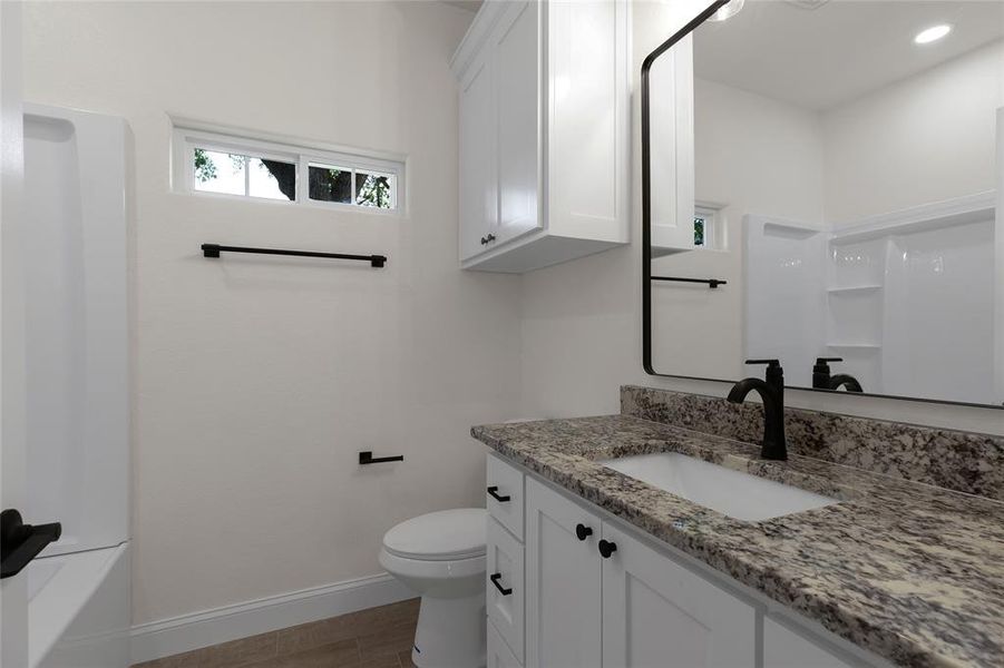 Furnished interior view inside a new home in , Mineral Wells (Image 15).