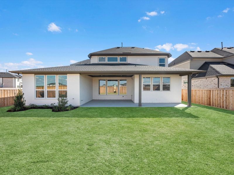 Exterior details and patio area of a home in Dunham Pointe 60′, Cypress (Image 3).