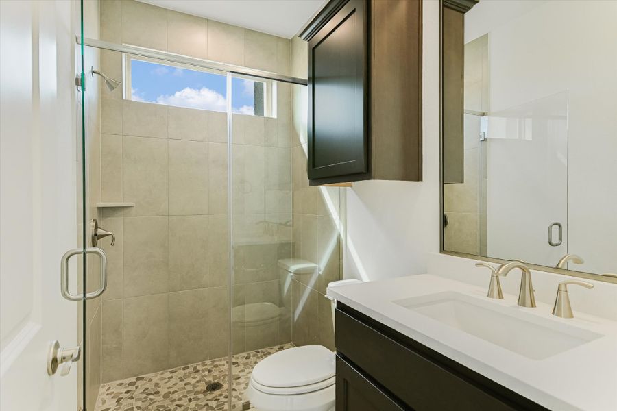 Furnished interior view inside a new home in Scofield Farms Estates, Georgetown (Image 16).