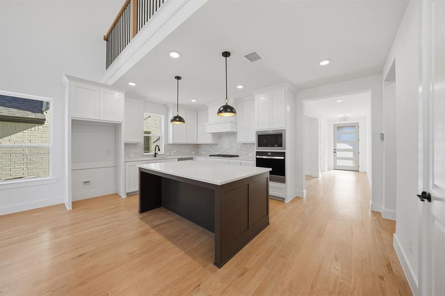 Furnished interior view inside a new home in Brookhollow West, Prosper (Image 7).