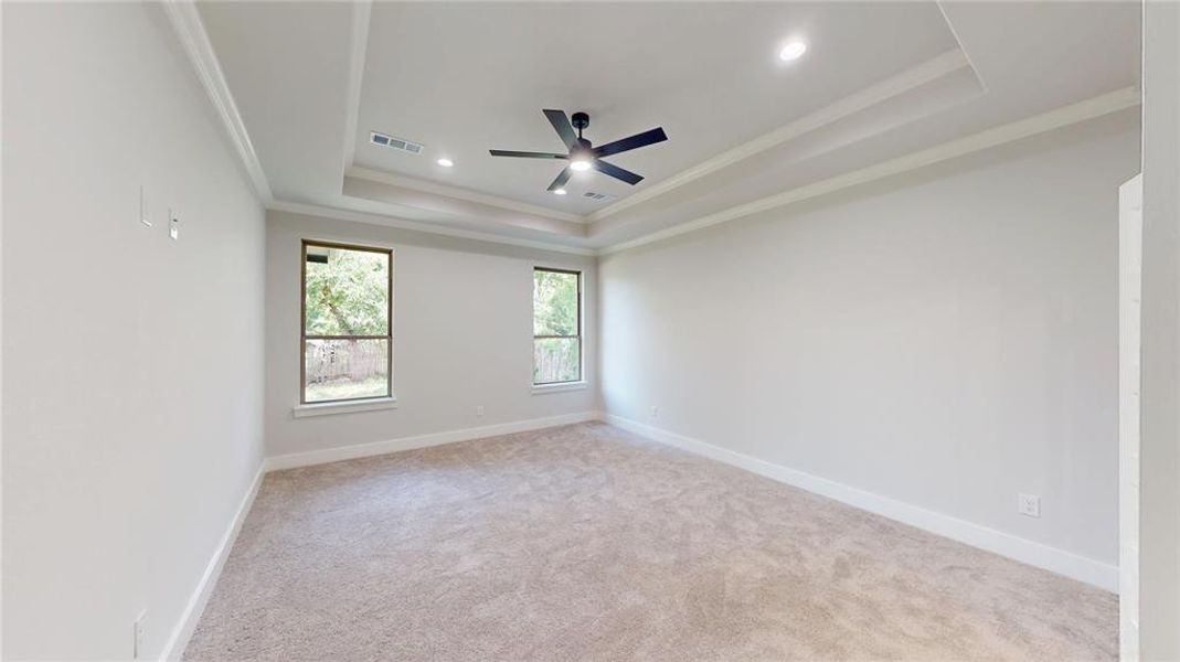 Spacious, unfurnished interior of a new home in , Fort Worth (Image 14).