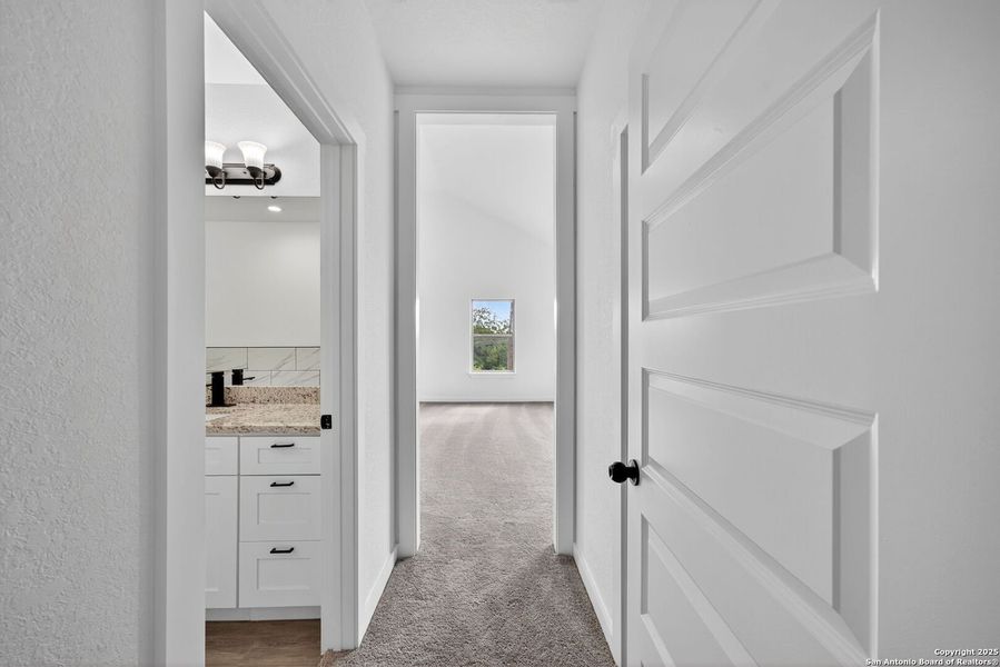 Image 28 of a home in .