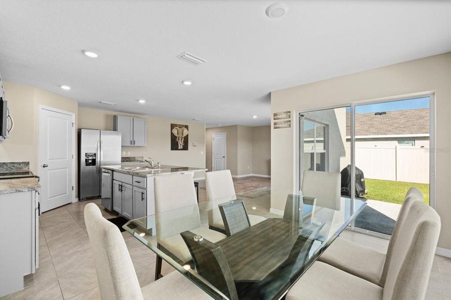 Furnished interior view inside a new home in Silverstone North, Palmetto (Image 16).