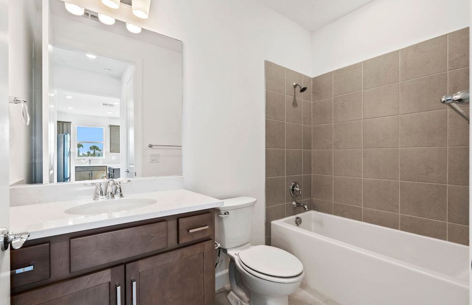 Furnished interior view inside a new home in Legacy Groves, Nokomis (Image 6).
