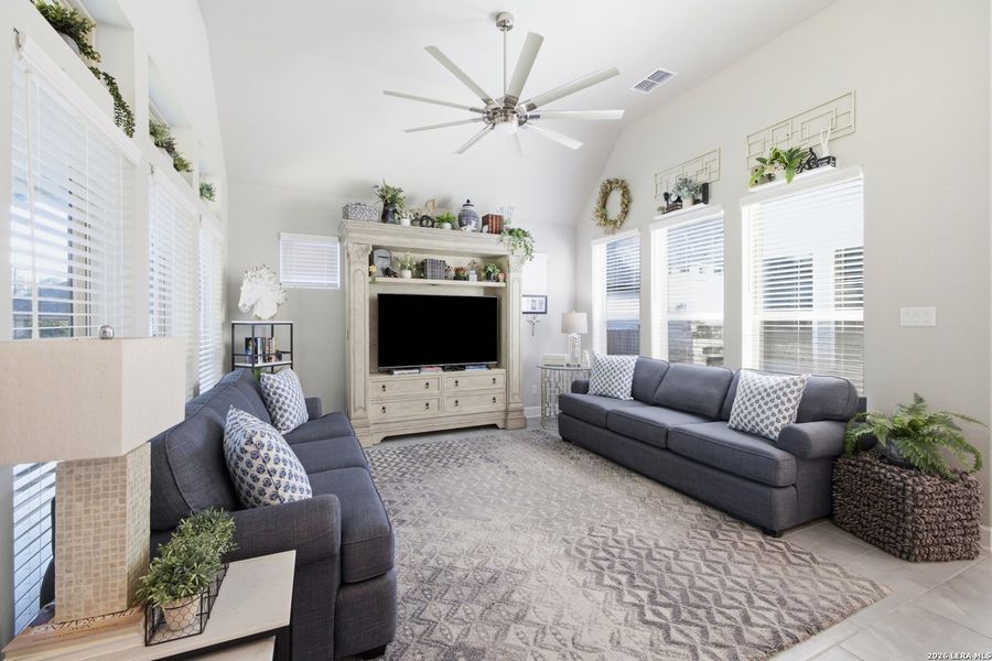 Furnished interior view inside a new home in Ventana, Bulverde (Image 12).
