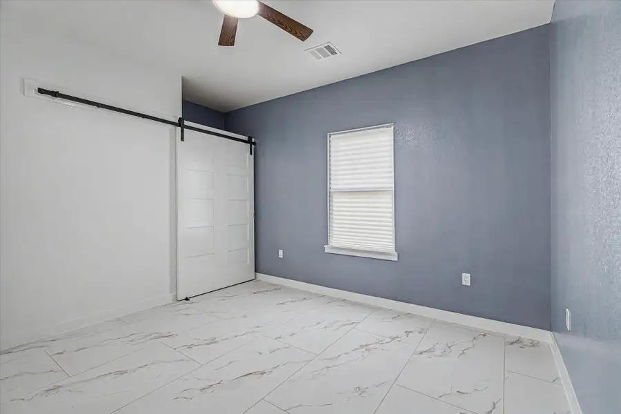 Spacious, unfurnished interior of a new home in , Houston (Image 22). Spacious, unfurnished interior of a new home in , Houston (Image 22).