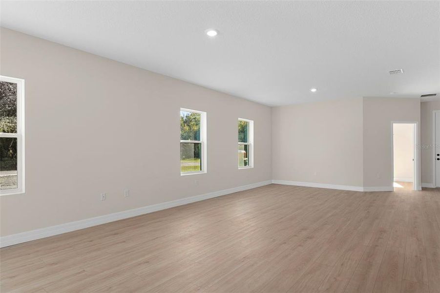 Spacious, unfurnished interior of a new home in , Citrus Springs (Image 30). Spacious, unfurnished interior of a new home in , Citrus Springs (Image 30).