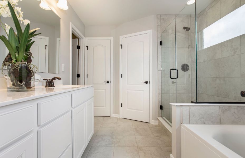 Representative furnished interior of a home built from the Mercer by Pulte Homes in Devonshire, Mount Juliet (Image 27).