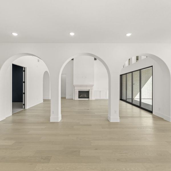 Spacious, unfurnished interior of a new home in Mustang Lakes, Celina (Image 89). Spacious, unfurnished interior of a new home in Mustang Lakes, Celina (Image 89).