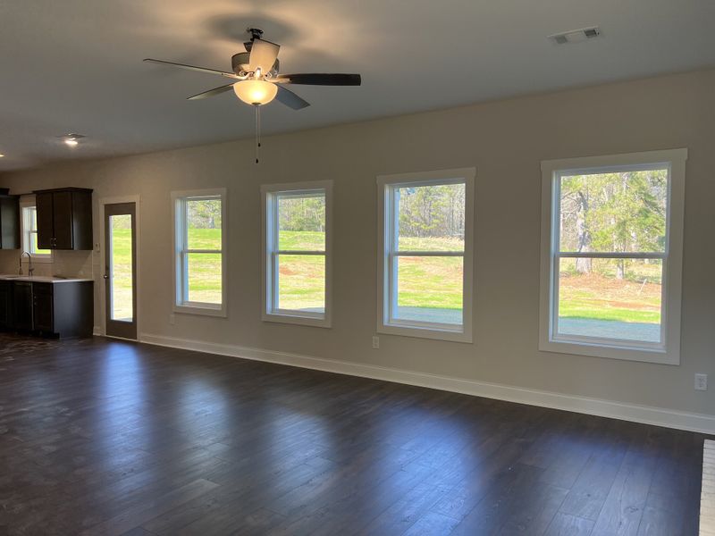 Spacious, unfurnished interior of a new home in The Reserve at Reidsboro, Williamson (Image 14).