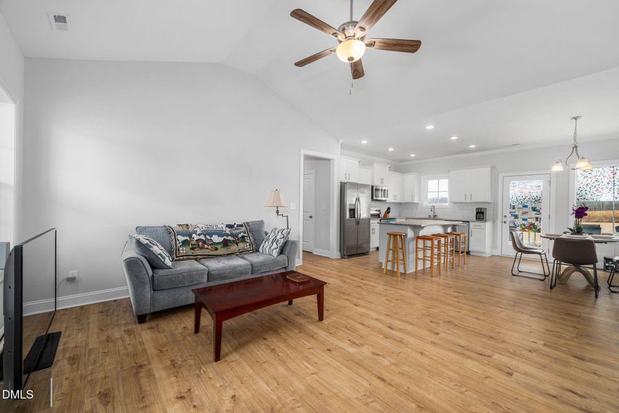 26-web-or-mls-6056-old-smithfield-rd