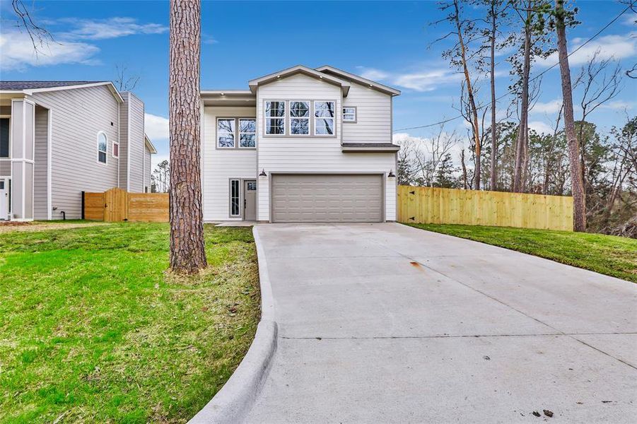 Experience modern living at 20010 River Ridge Dr—featuring spacious interiors, a peaceful neighborhood, and ample parking with a long driveway.