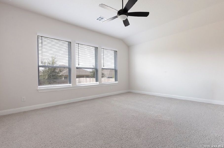 Spacious, unfurnished interior of a new home in The Reserve at Weston Oaks, San Antonio (Image 24). Spacious, unfurnished interior of a new home in The Reserve at Weston Oaks, San Antonio (Image 24).