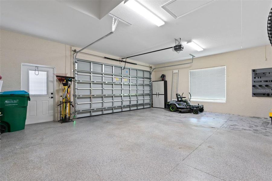 Spacious, unfurnished interior of a new home in , Beverly Hills (Image 20). Spacious, unfurnished interior of a new home in , Beverly Hills (Image 20).